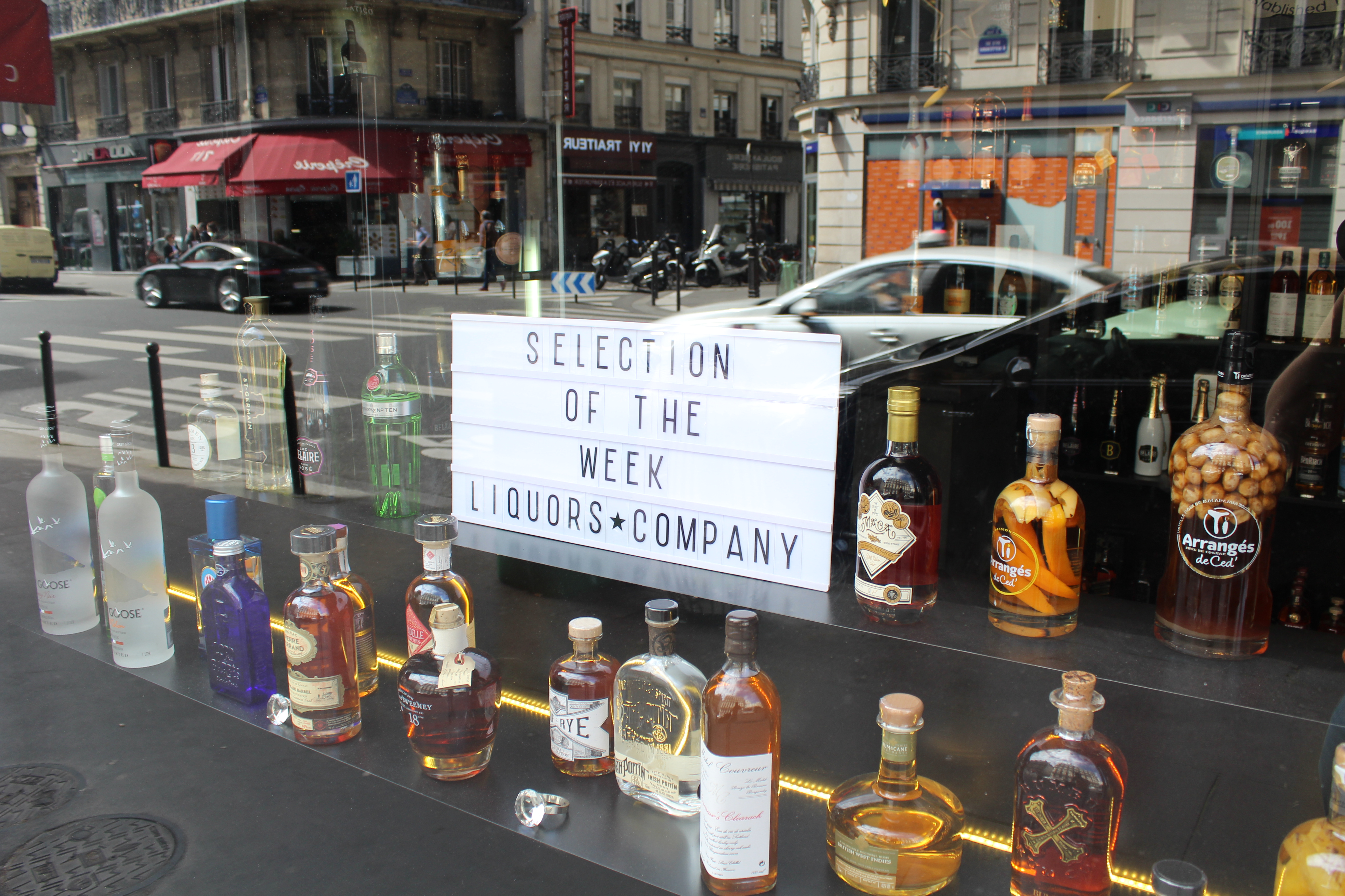 Liquors Company - Paris - Message In A Window